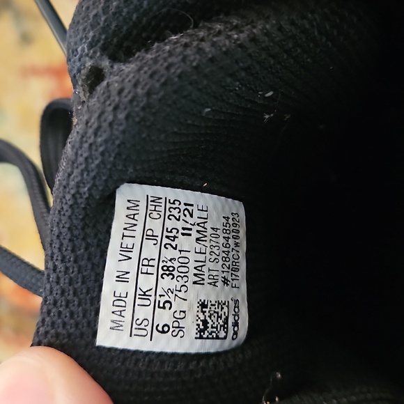 CLEATS - Picture 3 of 3